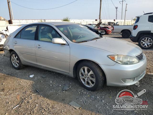 4T1BF30K75U604134 2005 TOYOTA CAMRY photo no. 4
