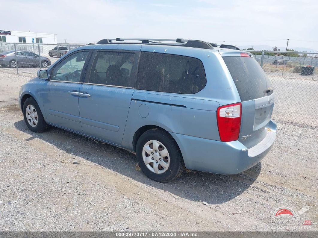 KNDMB233286243380 2008 KIA SEDONA photo no. 3