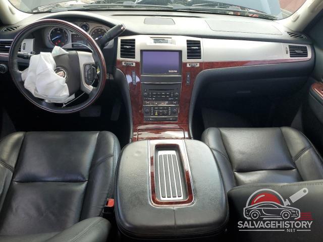 3GYT4NEF1DG347411 2013 CADILLAC ESCALADE photo no. 8