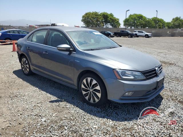3VW637AJ9GM370742 2016 VOLKSWAGEN JETTA photo no. 4