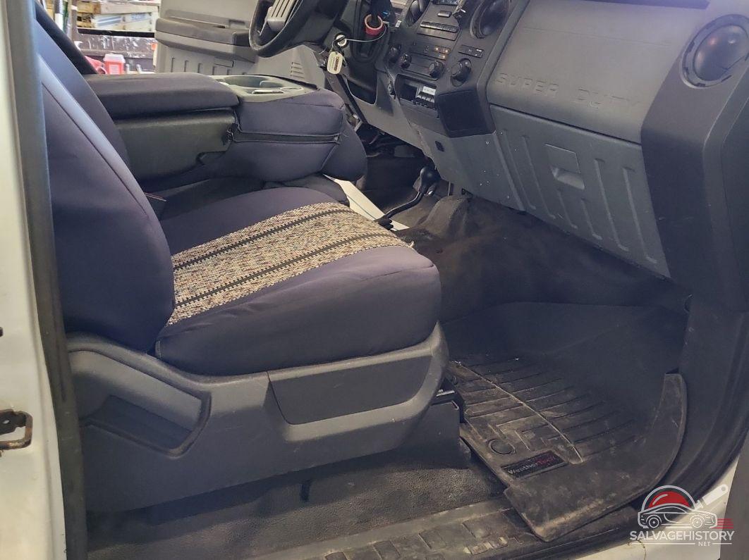 1FT7X3B66BEA80469 2011 FORD F-350 photo no. 3