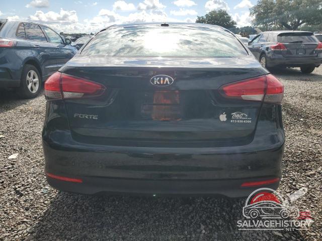 3KPFK4A71HE113028 2017 KIA FORTE photo no. 6