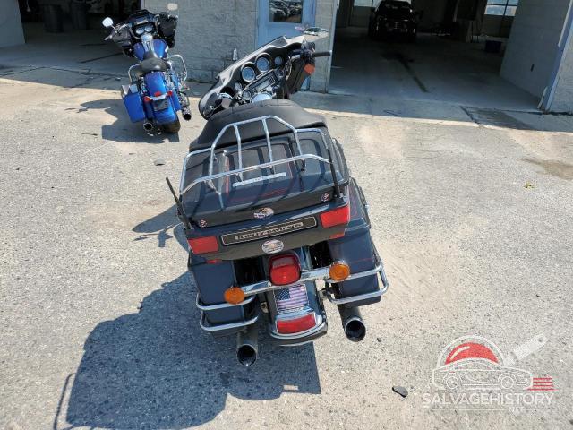 1HD1FC4169Y610019 2009 HARLEY-DAVIDSON FL photo no. 4