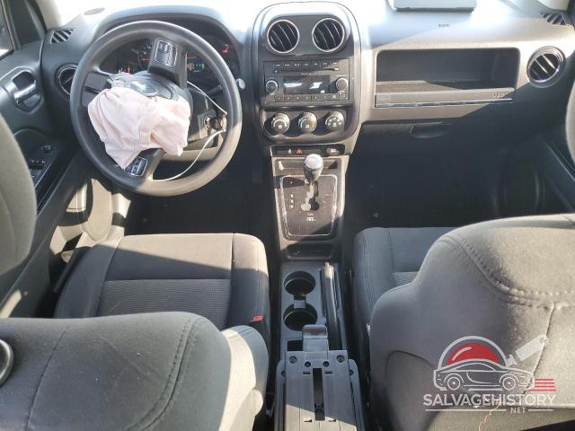 1J4NT1FA1BD290001 2011 JEEP COMPASS photo no. 8