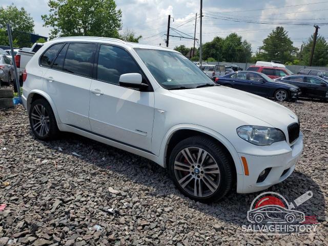 5UXZV8C58D0C17334 2013 BMW X5 photo no. 4