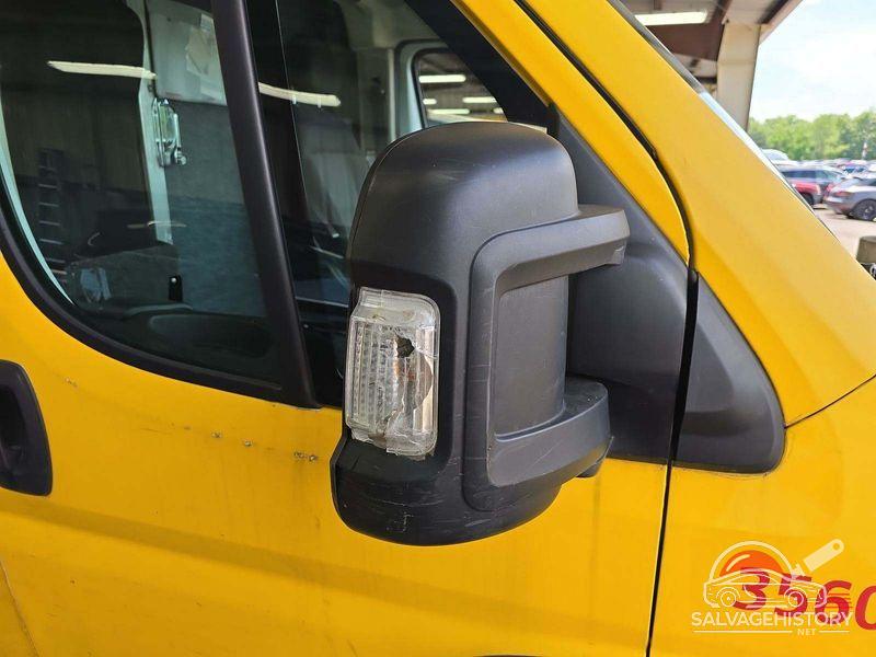 3C6TRVDG3GE128457 2016 RAM PROMASTER 2500 photo no. 2
