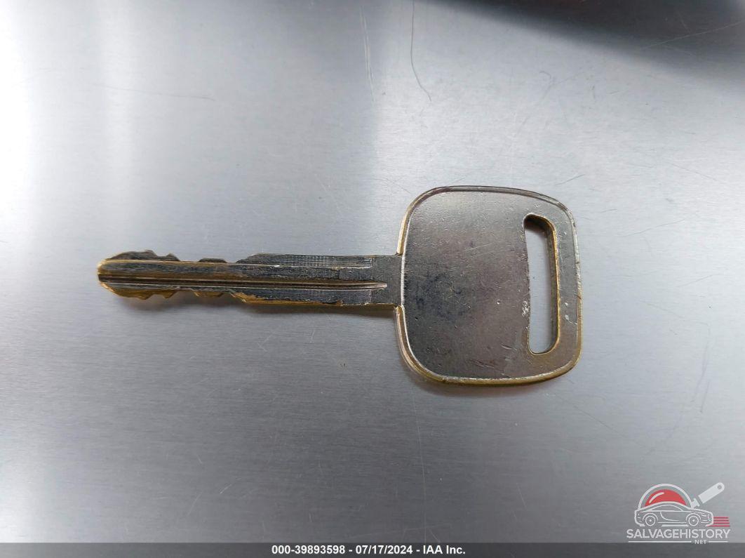JTDBT923671041801 2007 TOYOTA YARIS photo no. 11
