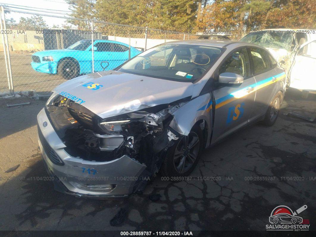 1FADP3FE0JL254573 2018 FORD FOCUS photo no. 2