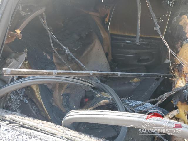 1GYEC63N55R228774 2005 CADILLAC ESCALADE photo no. 10
