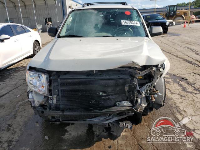 1FMCU0DG7CKC20040 2012 FORD ESCAPE photo no. 5