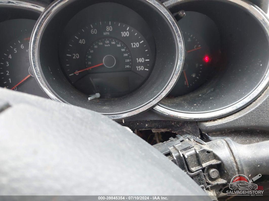 5XYKTDA10BG055138 2011 KIA SORENTO photo no. 7