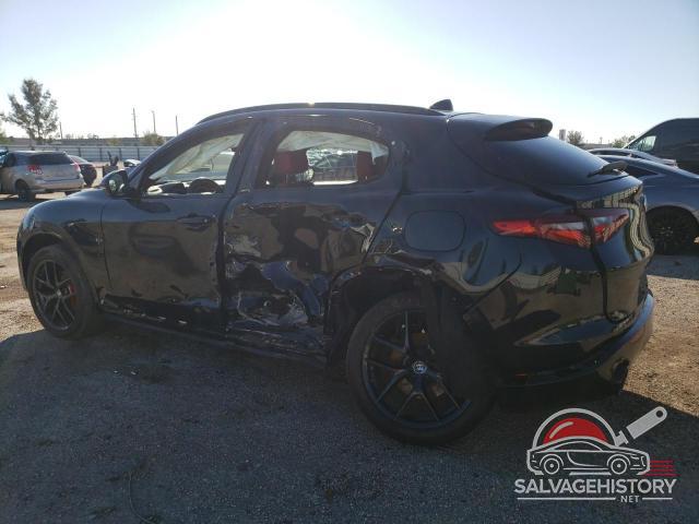 ZASPAJAN6L7C75449 2020 ALFA ROMEO STELVIO photo no. 2