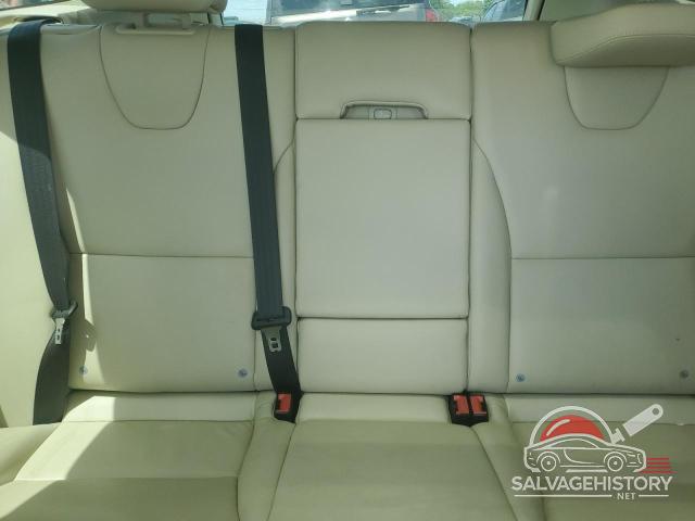 YV4612RK0F2633986 2015 VOLVO XC60 photo no. 10
