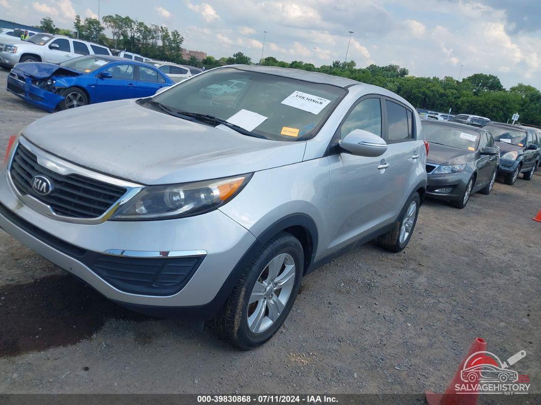 KNDPB3A21D7451963 2013 KIA SPORTAGE photo no. 2