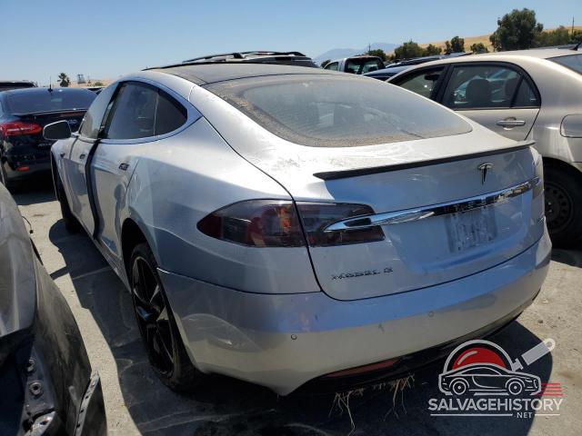 5YJSA1E43JF259513 2018 TESLA MODEL S photo no. 2