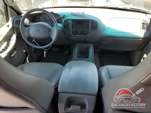 1FMRU15L2YLB75148 2000 FORD EXPEDITION photo no. 8