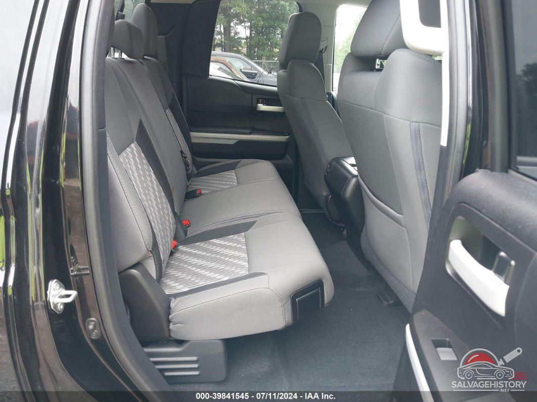 5TFUY5F14JX698595 2018 TOYOTA TUNDRA photo no. 8