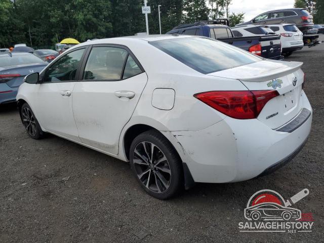 2T1BURHE7JC050497 2018 TOYOTA COROLLA photo no. 2