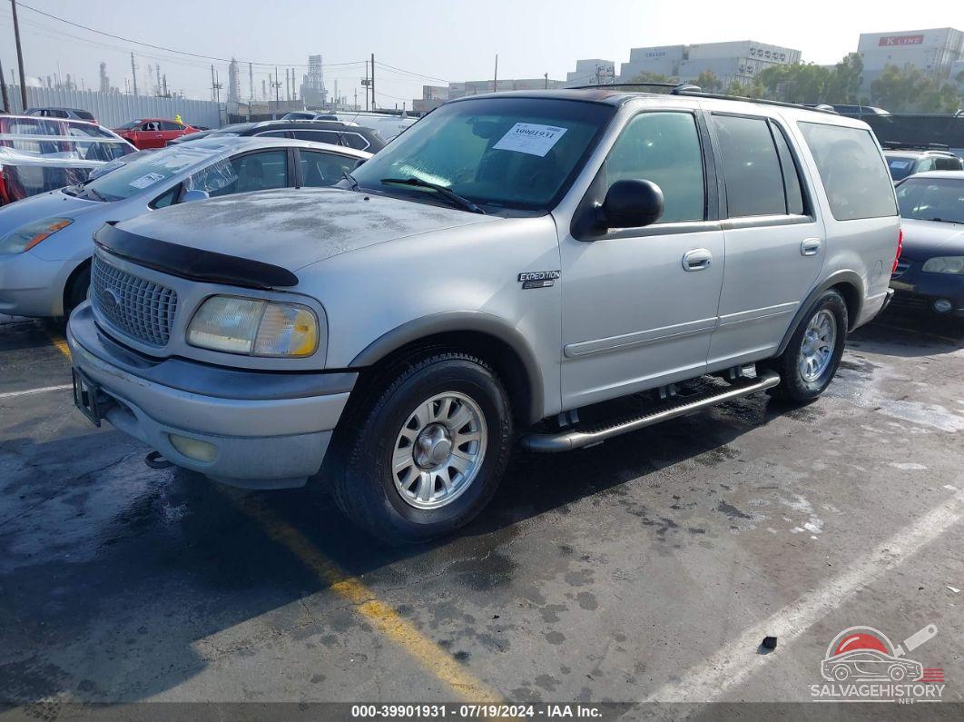 1FMPU16L0YLB78135 2000 FORD EXPEDITION photo no. 2