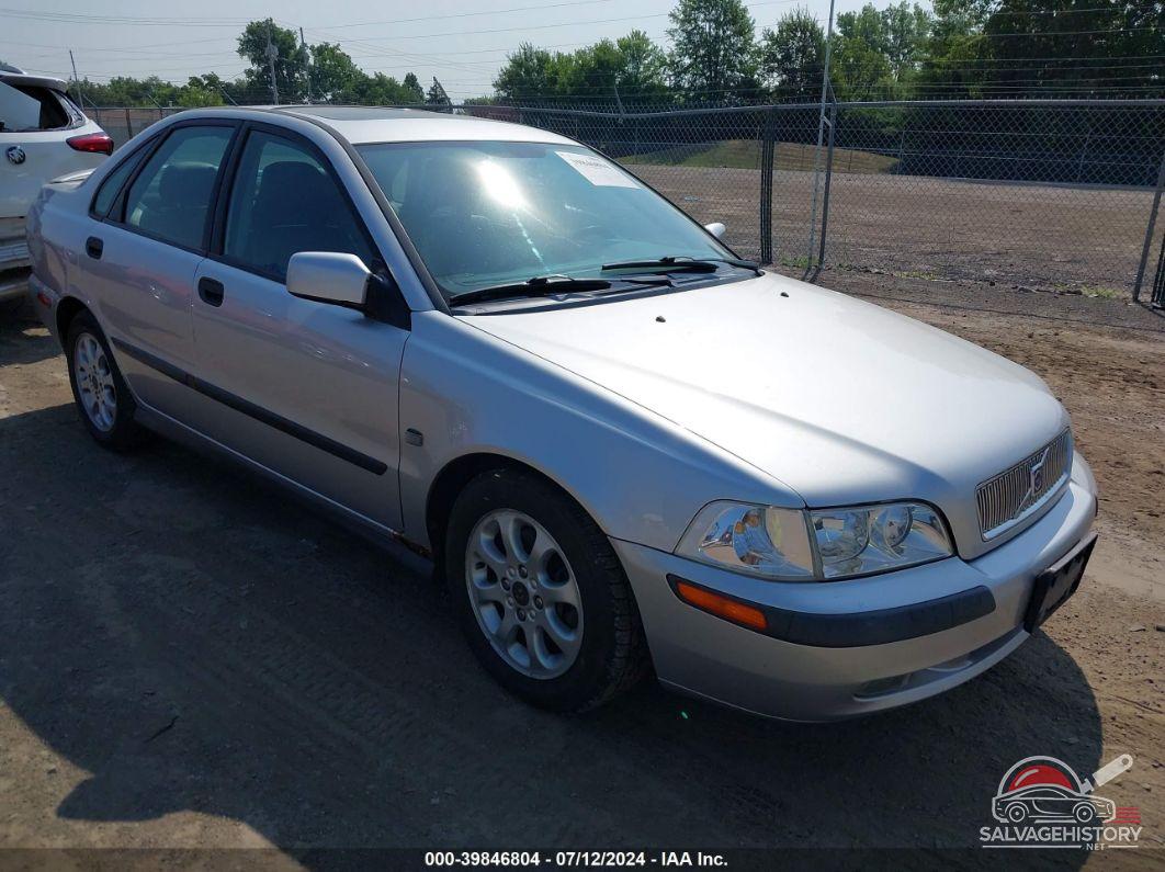 YV1VS29581F757666 2001 VOLVO S40 photo no. 3