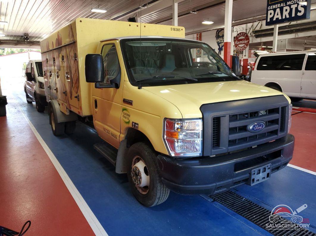 1FDXE4FS2JDC24988 2018 FORD E-450 CUTAWAY photo no. 9