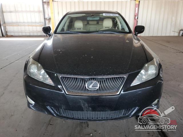 JTHBE262065008673 2006 LEXUS IS photo no. 5