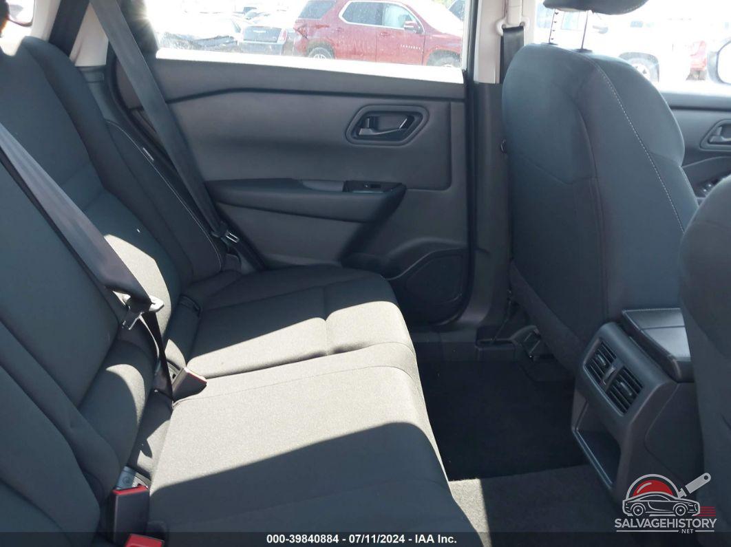 5N1BT3AB6RC699899 2024 NISSAN ROGUE photo no. 8