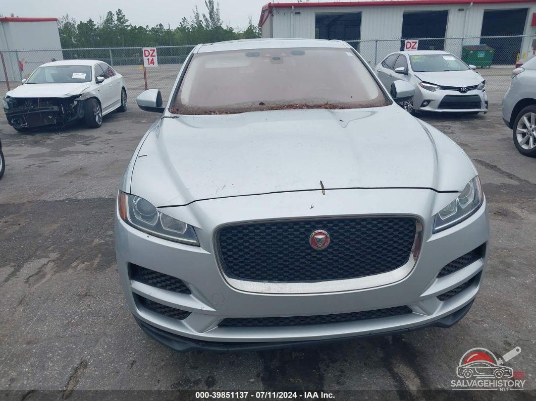 SADCJ2FX2JA268493 2018 JAGUAR F-PACE photo no. 6