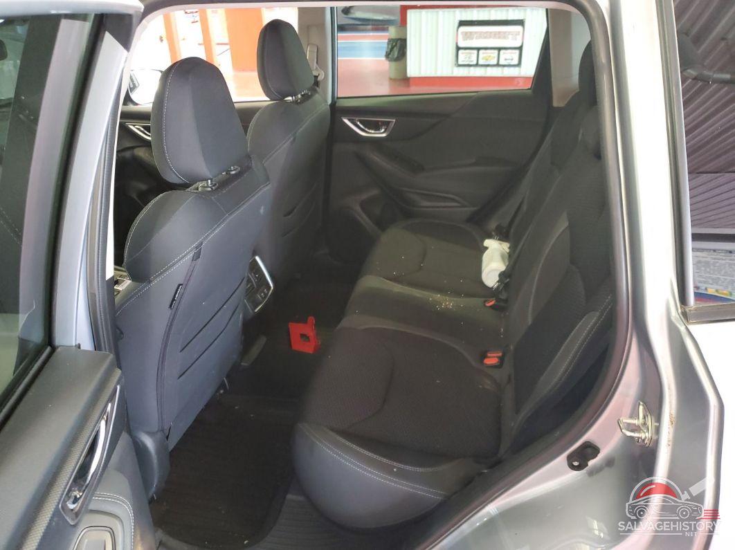 JF2SKAJC0MH588797 2021 SUBARU FORESTER photo no. 3