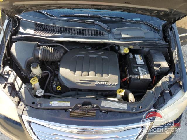 2A4RR5DG8BR607753 2011 CHRYSLER MINIVAN photo no. 12