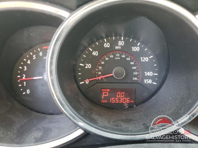 5XYKT3A10BG064366 2011 KIA SORENTO photo no. 9