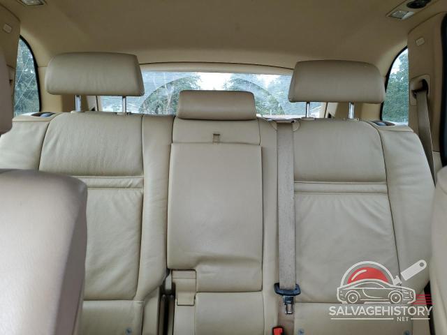 5UXFE4C56AL381748 2010 BMW X5 photo no. 10