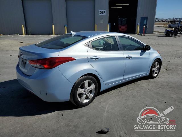 KMHDH4AE3BU153037 2011 HYUNDAI ELANTRA photo no. 3
