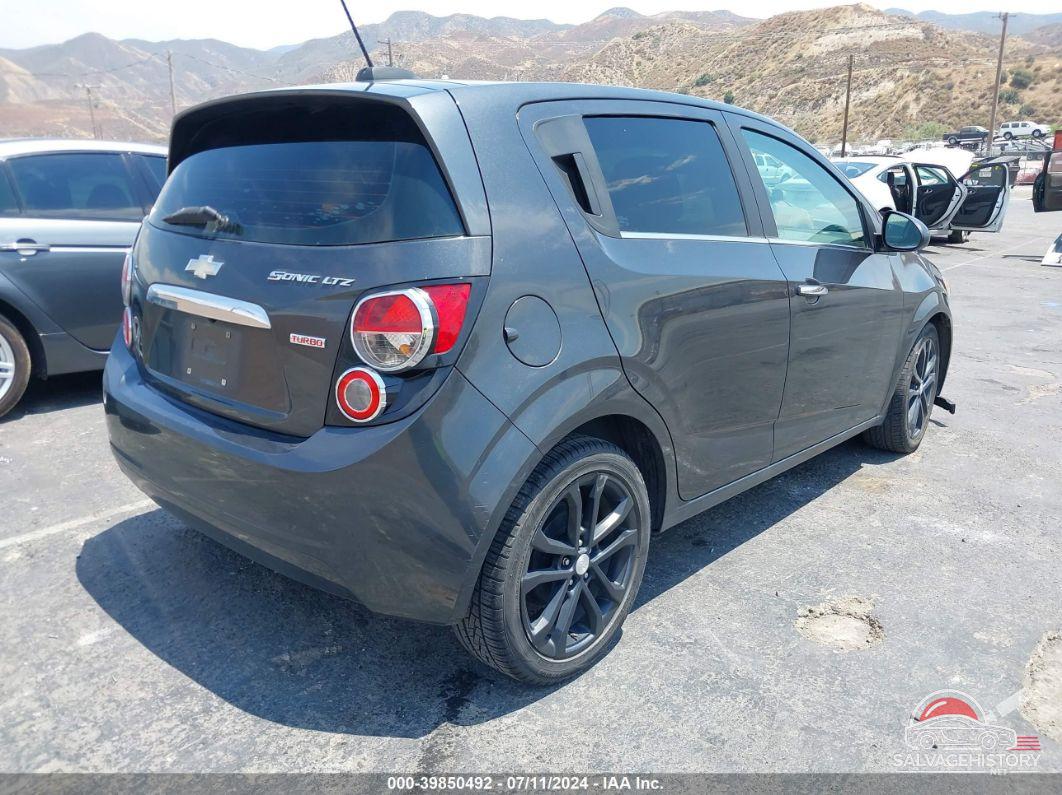 1G1JE6SB6G4113812 2016 CHEVROLET SONIC photo no. 4