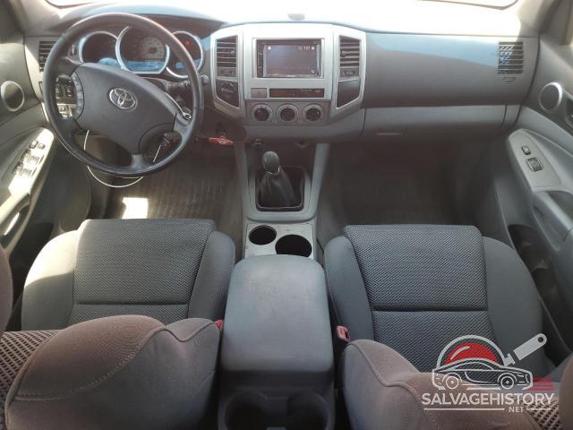 5TELU42NX5Z026338 2005 TOYOTA TACOMA photo no. 8