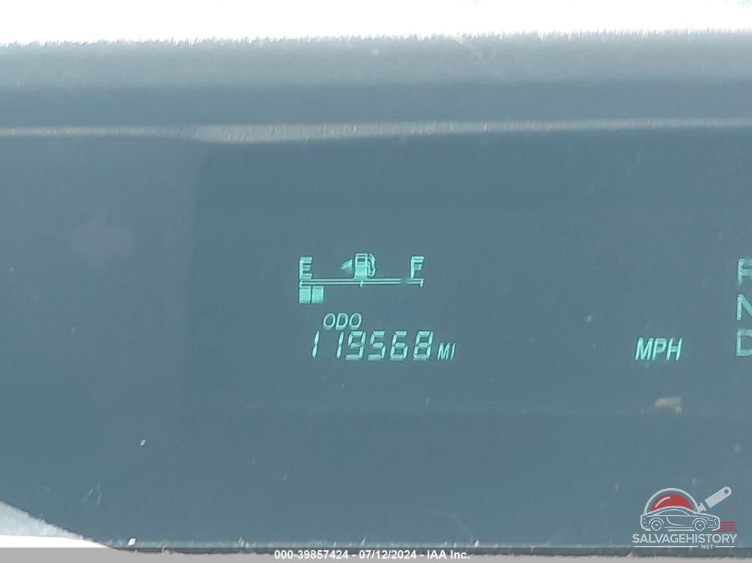 JTDKB20U050128926 2005 TOYOTA PRIUS photo no. 7