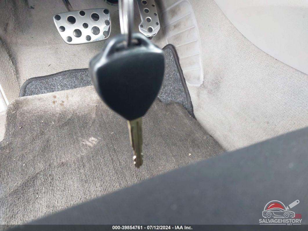 4T1BF3EK4AU509372 2010 TOYOTA CAMRY photo no. 11