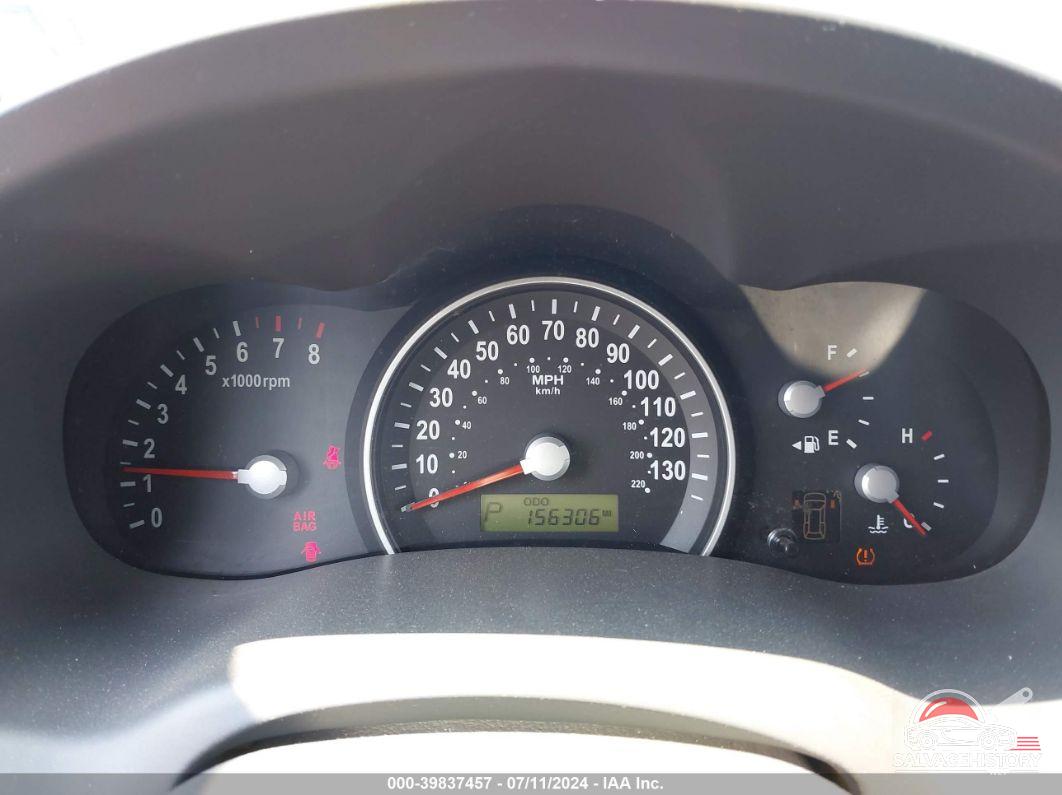 KNDMB233276184703 2007 KIA SEDONA photo no. 7