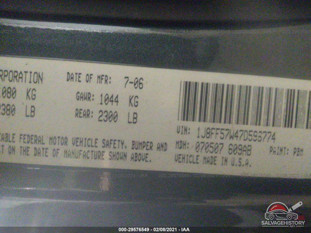 1J8FF57W47D596774 2007 JEEP COMPASS photo no. 9