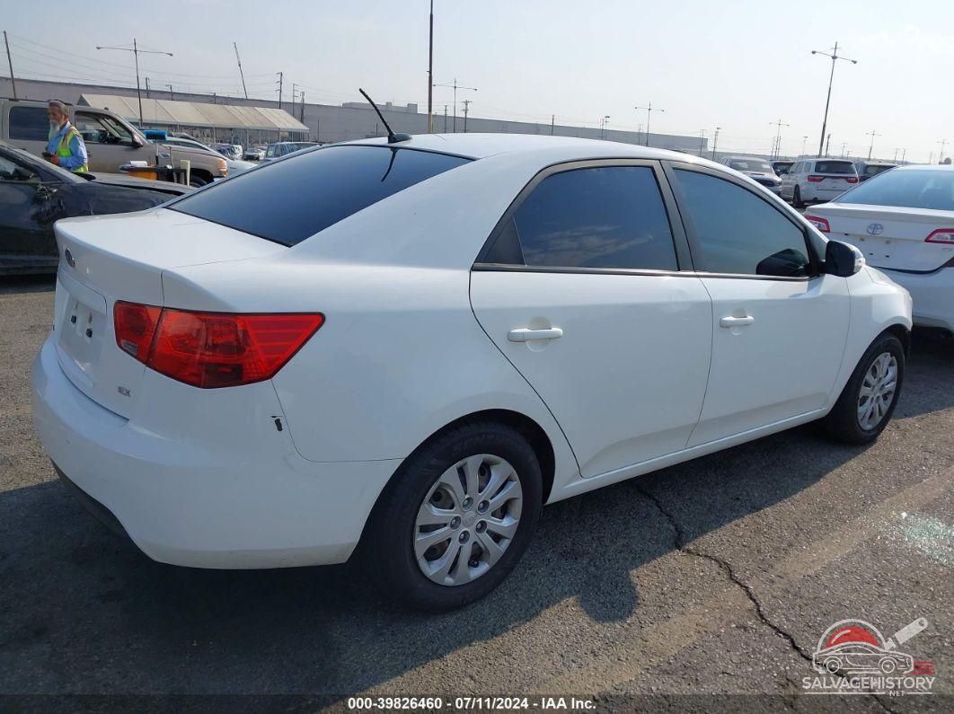 KNAFU4A25A5166408 2010 KIA FORTE photo no. 4