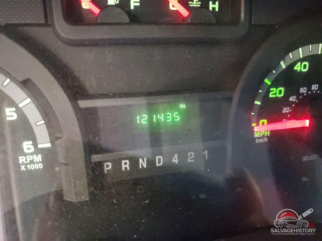 1FDXE4FS5HDC68607 2017 FORD ECONOLINE photo no. 5
