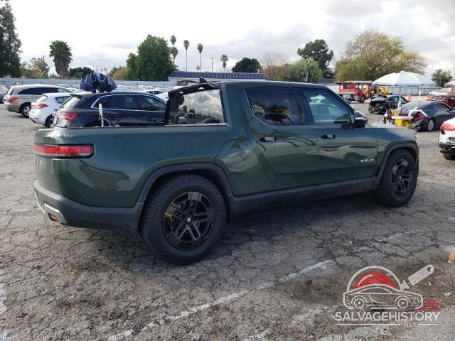 7FCTGAAA2PN023860 2023 RIVIAN RIT photo no. 3