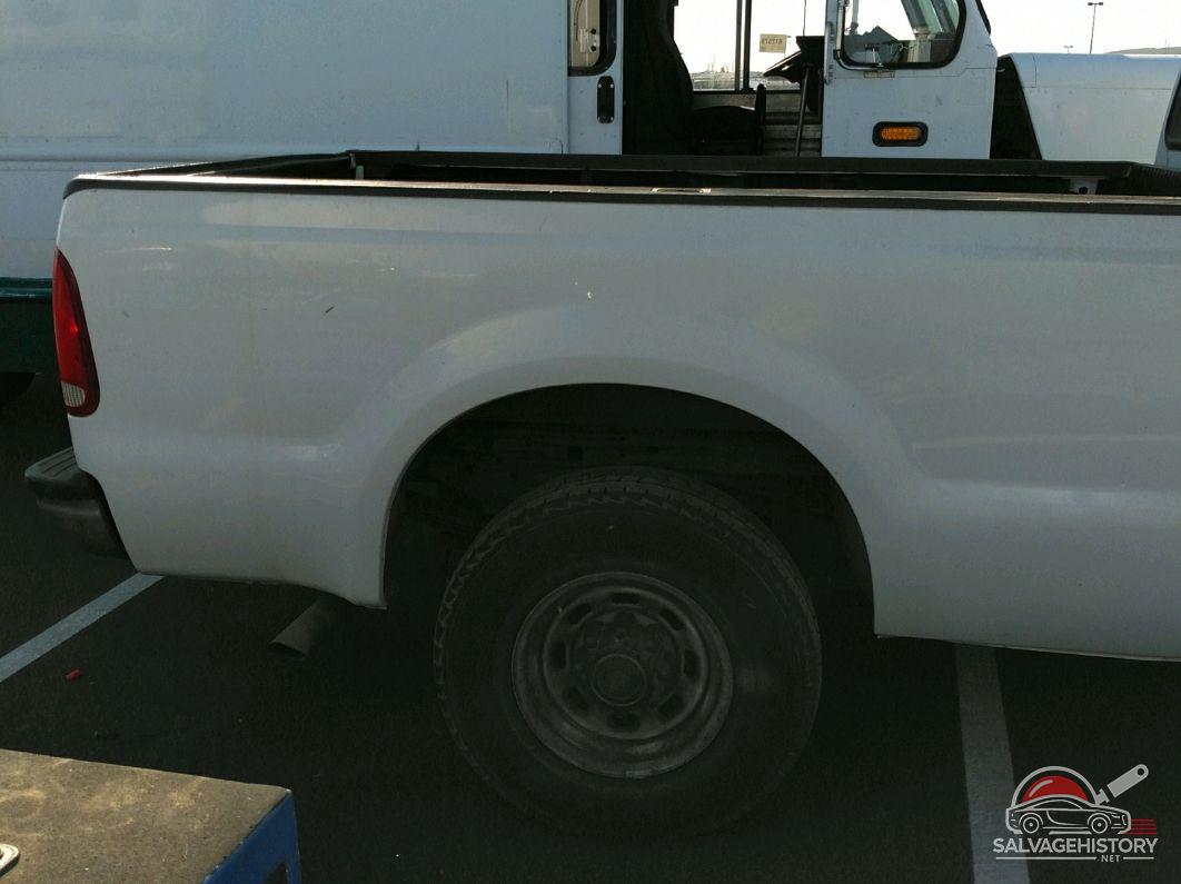 1FTNX20L41EC24738 2001 FORD SUPER DUTY F-250 photo no. 4