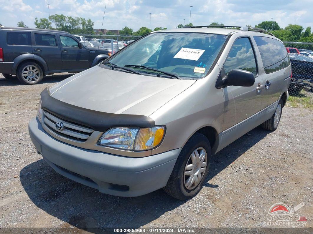 4T3ZF19C82U428518 2002 TOYOTA SIENNA photo no. 2