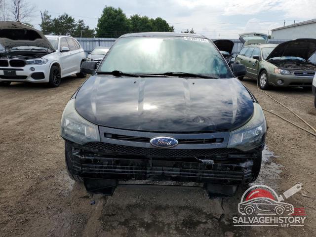 1FAHP3GN4AW132331 2010 FORD FOCUS photo no. 5