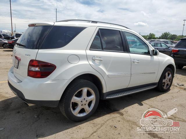 4JGBB86EX8A326555 2008 MERCEDES-BENZ M-CLASS photo no. 3