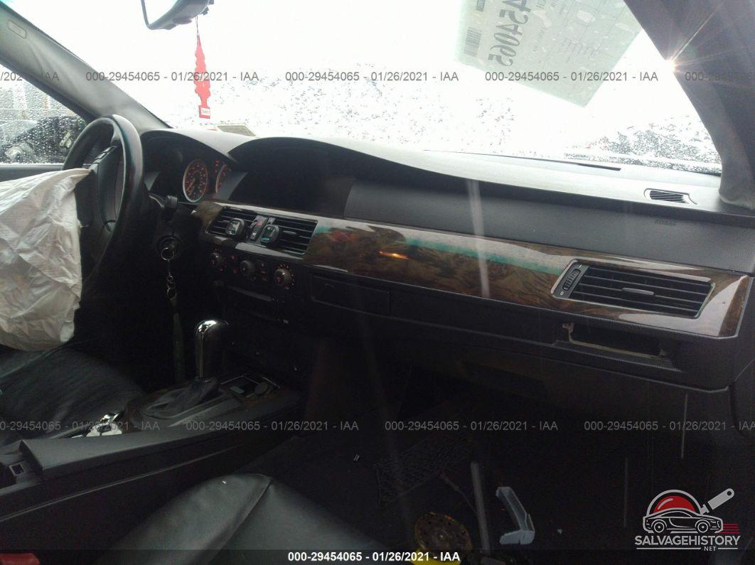 WBANA73574B800563 2004 BMW 5 SERIES/5-SERIES photo no. 5