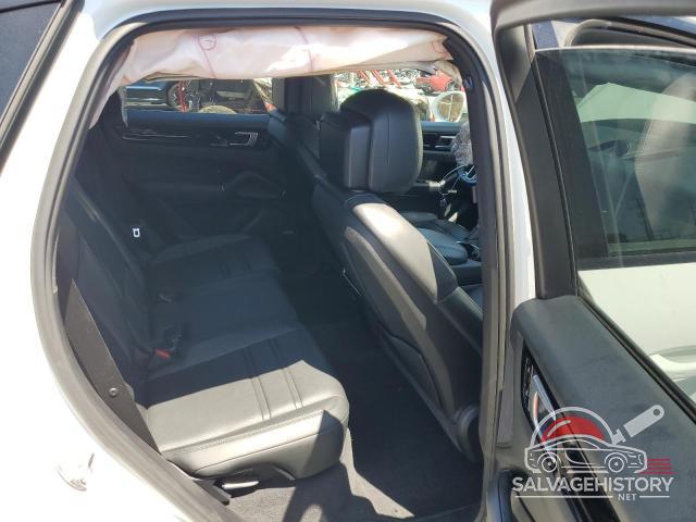 WP1AA2AY7LDA03393 2020 PORSCHE CAYENNE photo no. 10