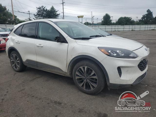 1FMCU0G62NUB34886 2022 FORD ESCAPE photo no. 4
