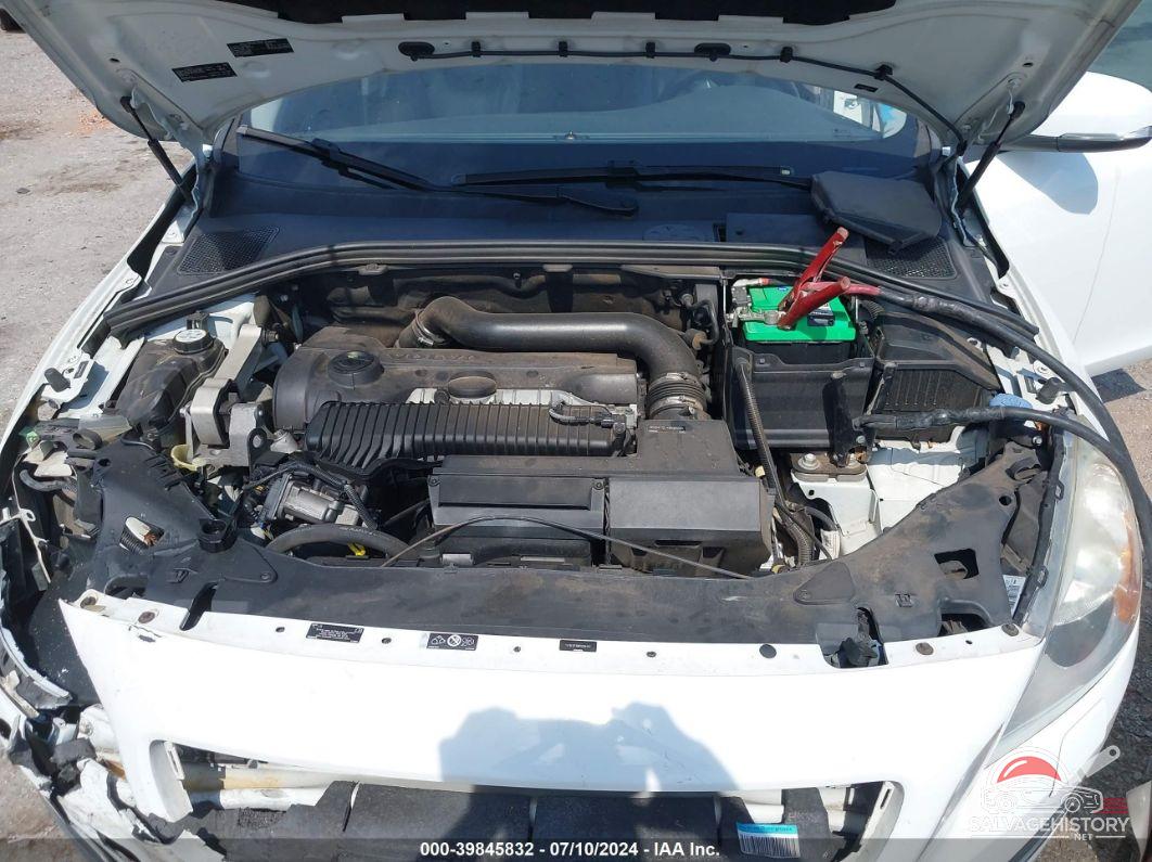 YV1612FS8D1204440 2013 VOLVO S60 photo no. 10